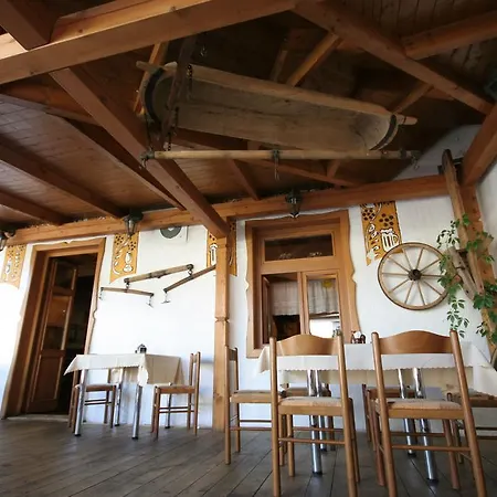 Harcovna Guest house 3*